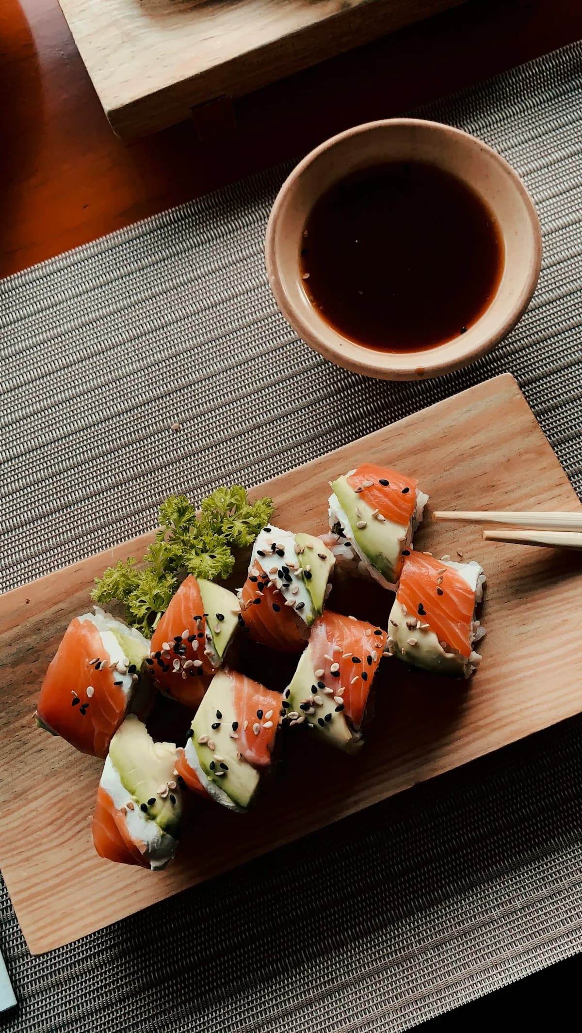 Assortiment de sushis et makis